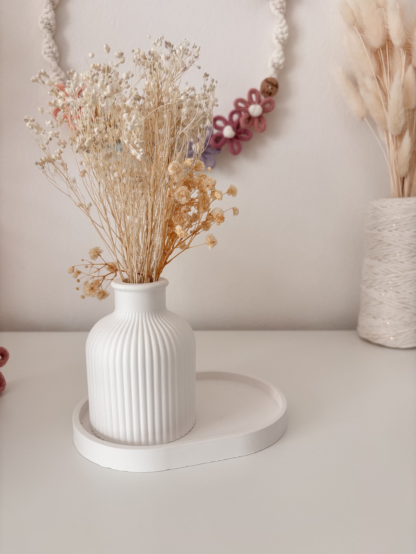 Vassoio decorativo ovale in gesso ceramica