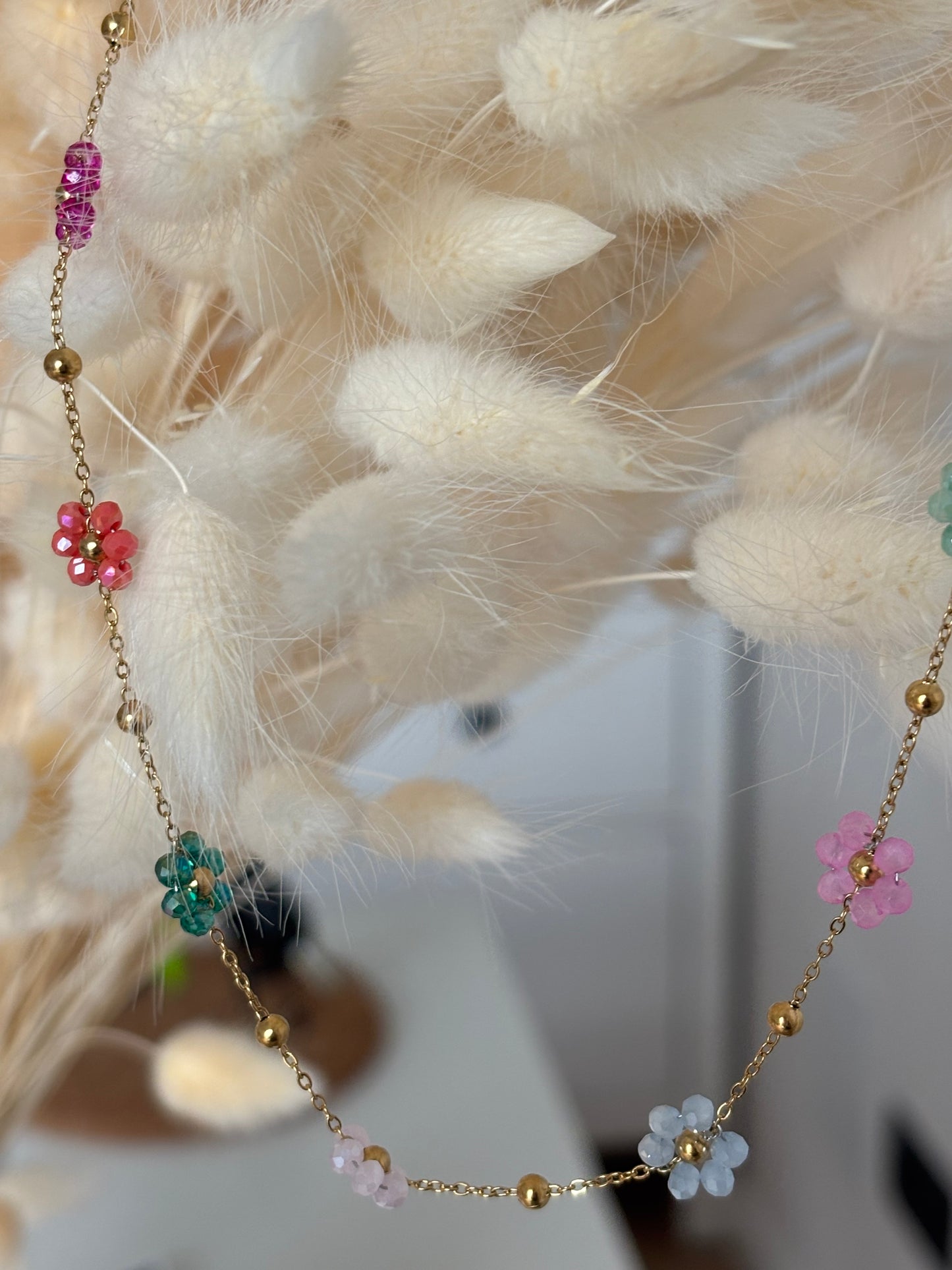 Collana con perline a fiore