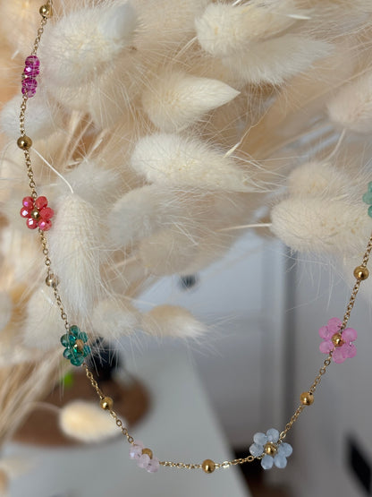 Collana con perline a fiore