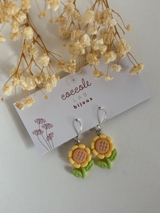 Orecchini in resina fantasia girasoli